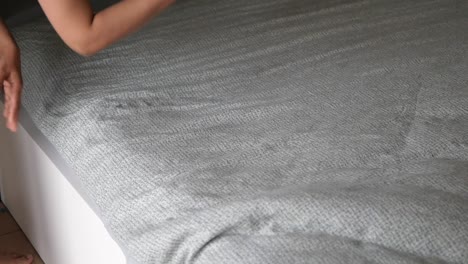 haciendo una cama