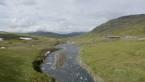 Base-camp-to-Sylarna-mountains