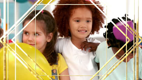 animación de patrón dorado sobre diversos niños felices divirtiéndose en la fiesta