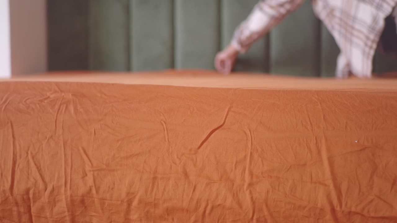 오렌지색 침대를 만드는 것