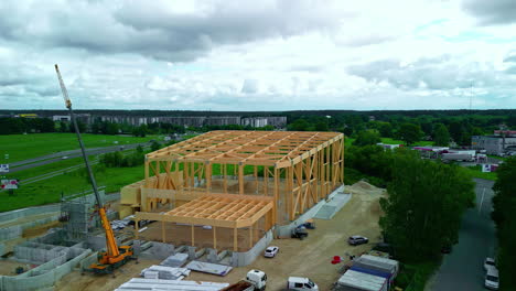 Raising-infrastructure,-scaffolding-construction-from-above