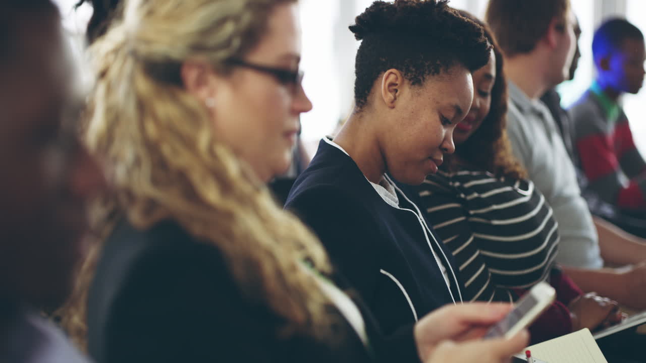 An actively engaged audience is a happy audience