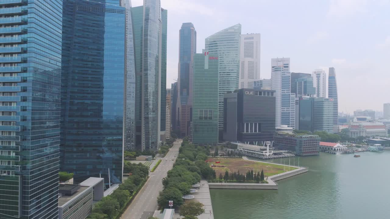 위에서 볼 수 있는 싱가포르 시의 스카이 라인