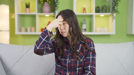 Mujer-Joven-Asiática-Con-Dolor-De-Migraña.