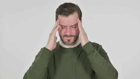 hombre con dolor de cabeza, pantalla blanca