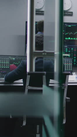 financial trading team in action