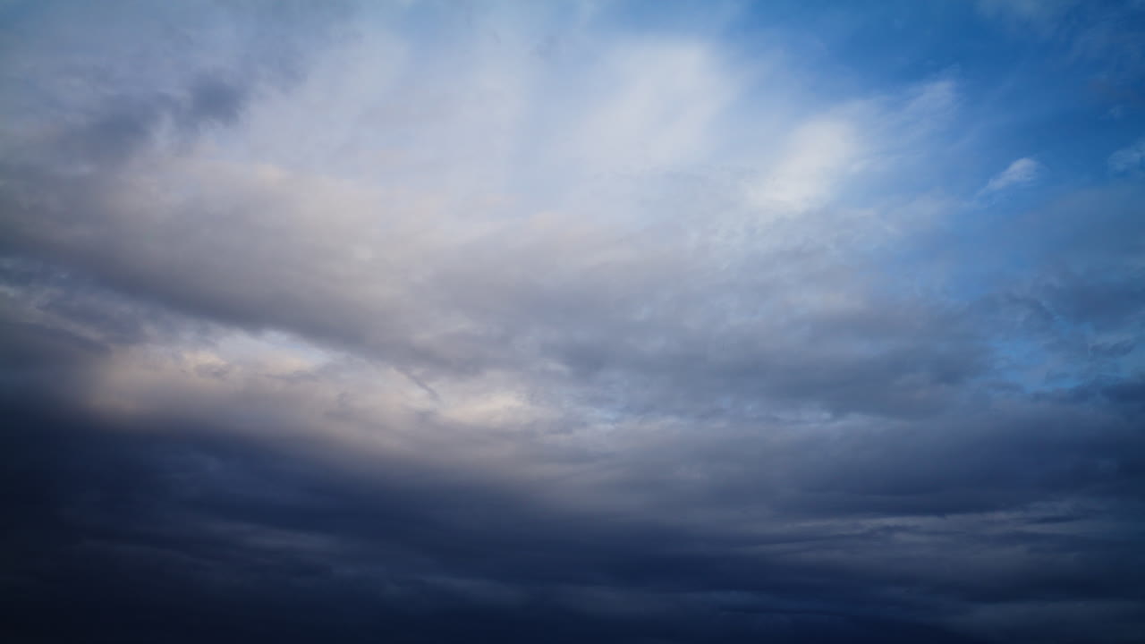 el paisaje dramático de las nubes