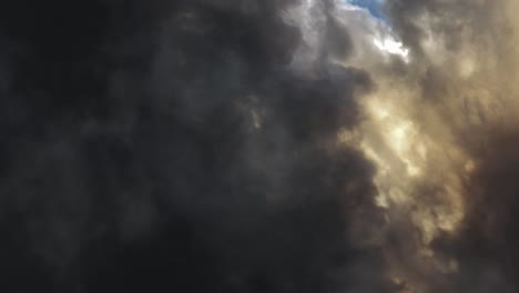 late-afternoon-Clouds-With-Lightning