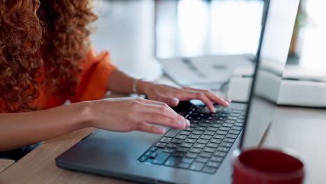 Corporate-woman-hands,-laptop