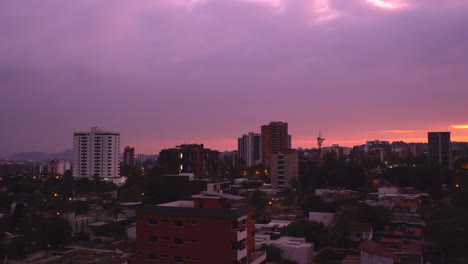 Ciudad-De-Guatemala-Al-Amanecer.-Guatemala-Temprano-En-La-Mañana