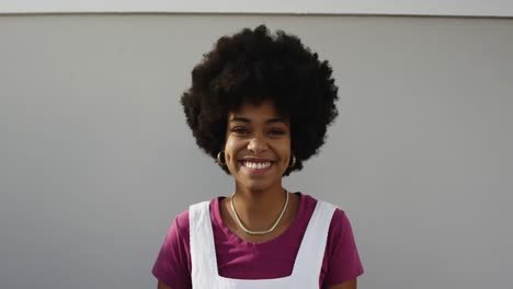 Front-view-of-mixed-race-woman