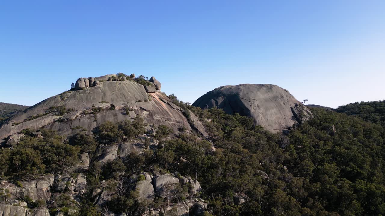 Left to right aerial Footage, the Pyramid, Girraween National Park, Southern Queensland Australia. Girraween National Park is located near Stanthorpe and the Queensland and New South Wales border.