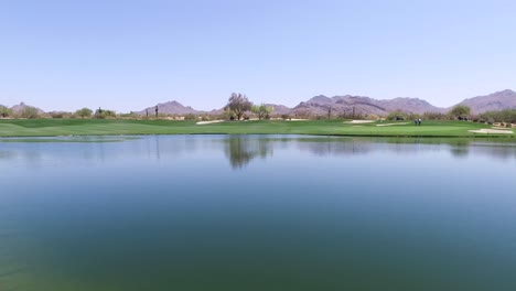 peligro de agua de pan en el campo de golf greyhawk, scottsdale, arizona