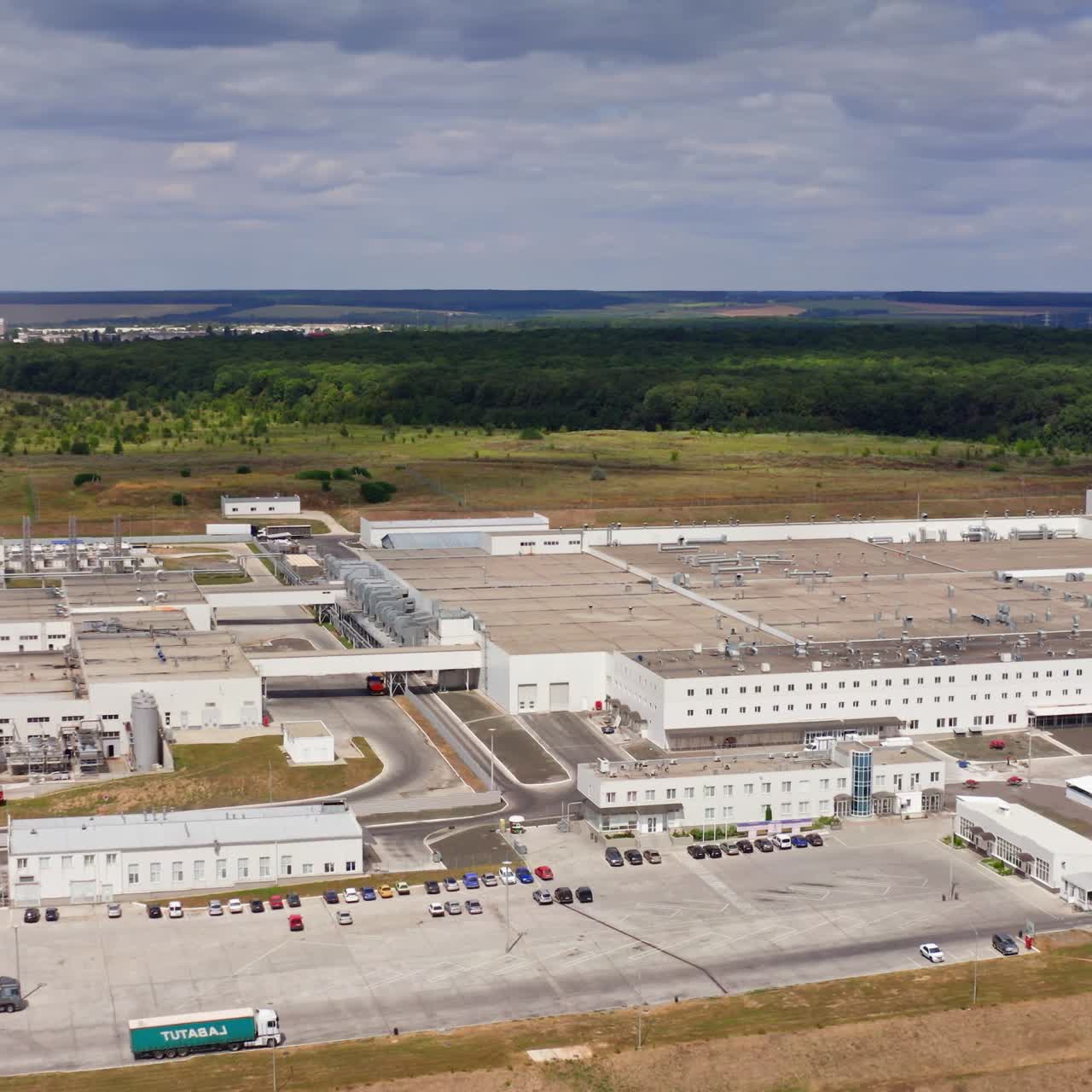 Modern technology manufacturing plant