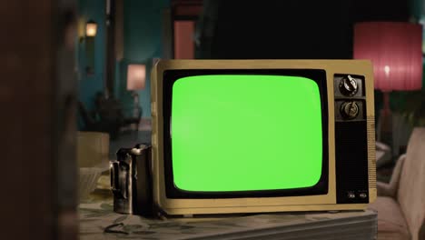 녹색 스크린의 레트로 tv.
