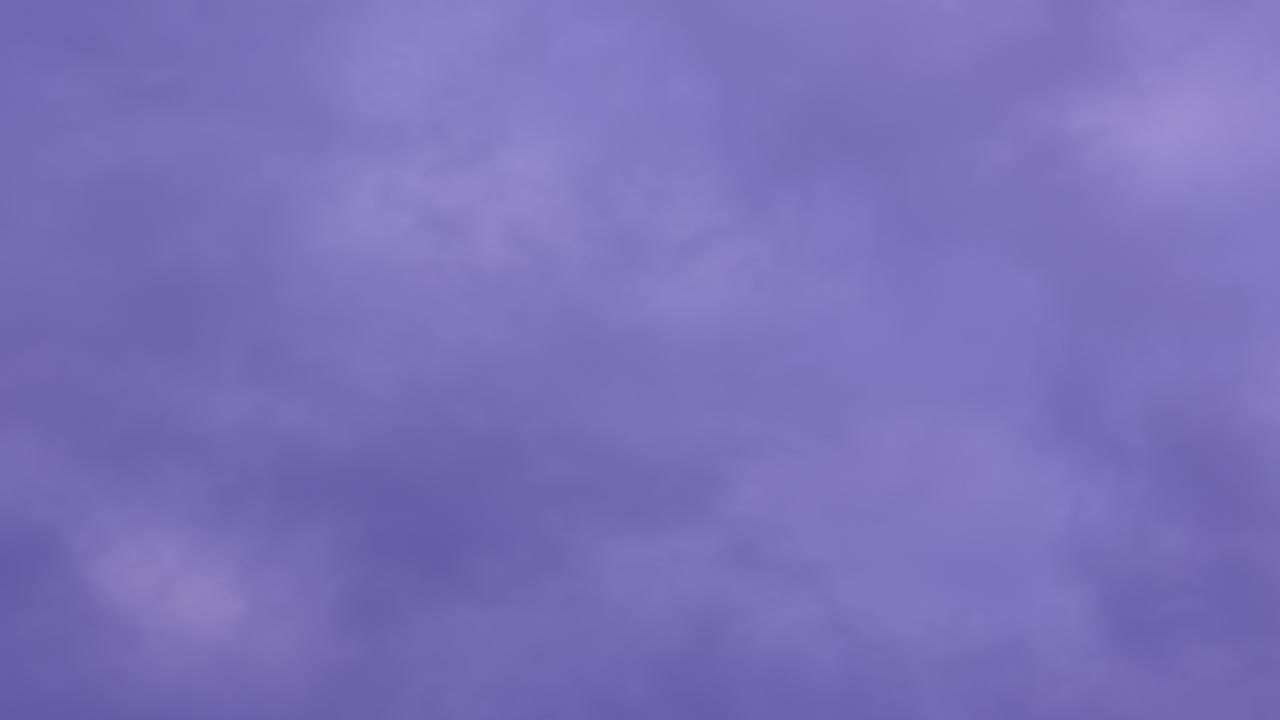 violet púrpura dramático cielo y nubes imágenes de lapso de tiempo