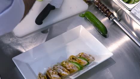 enhancing shawarma with pickle accents: plating a shawarma sandwich platter