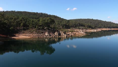 Represa-Y-Embalse-Mundaring-Weir---Vista-Del-Lago-Cy-O&#39;connor,-Perth