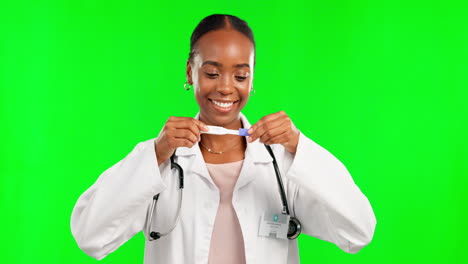 Healthcare,-green-screen-and-face-of-a-doctor