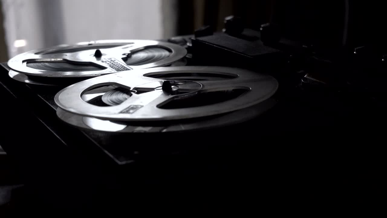 오래된 테이프 레코더