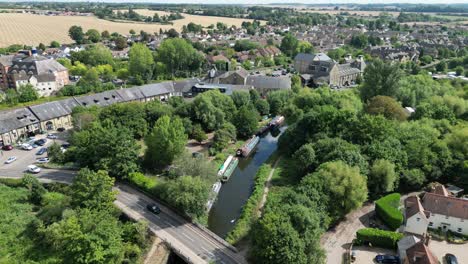 La-Maltería-En-El-Río-Stort-Sawbridgeworth-Hertfordshire-Vista-Aérea