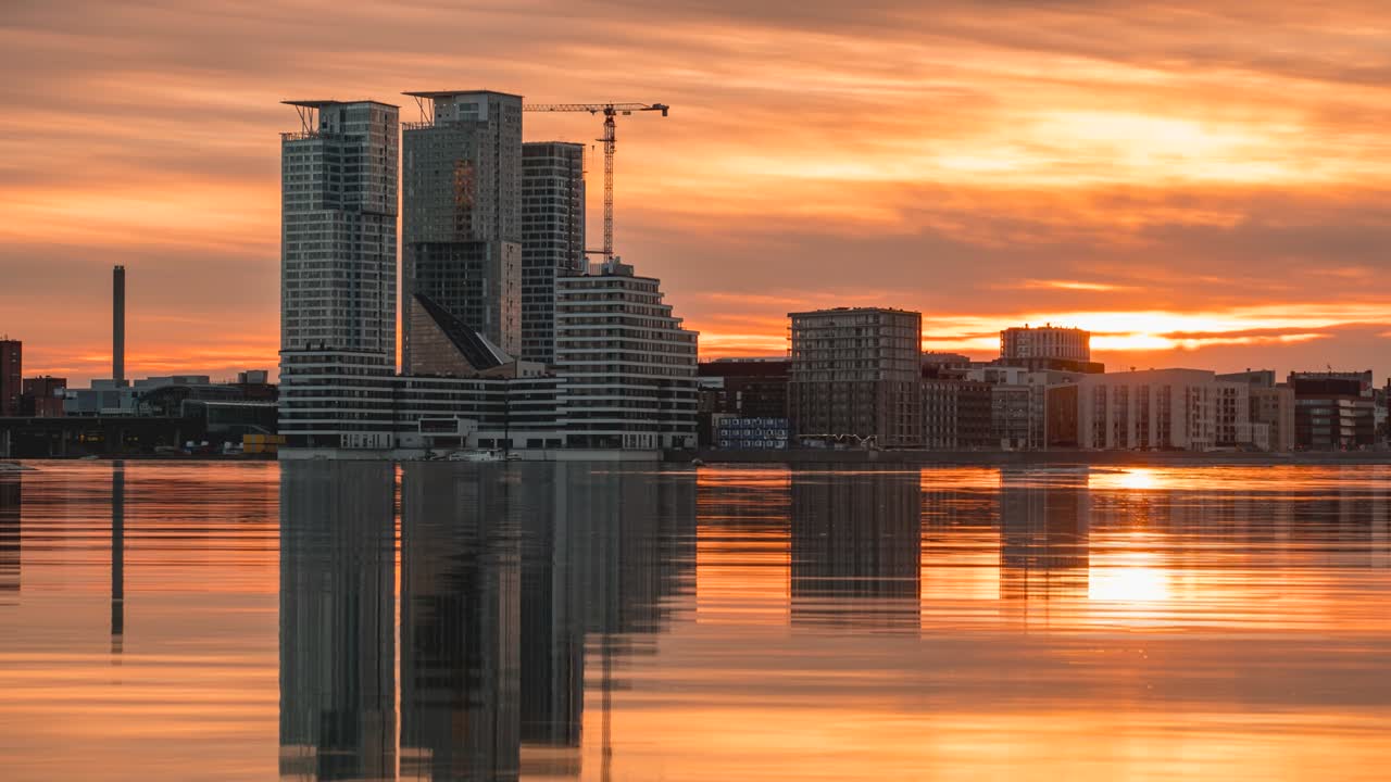Os primeiros arranha-céus na Finlândia, Helsinque