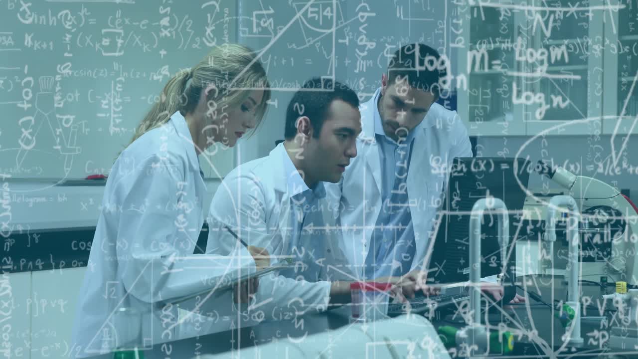 Animasjon av matematiske og vitenskapelige formler over forskere som arbeider i laboratorium.