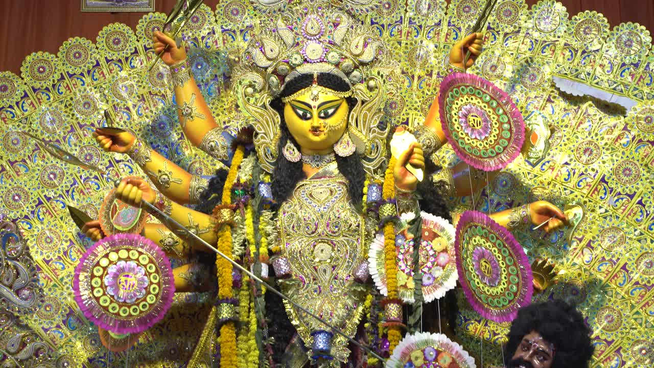 durga puja es el festival más grande de la india y bengala occidental