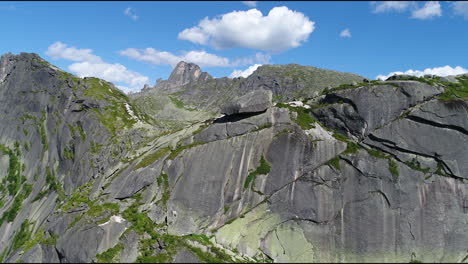 Paisaje-De-Montaña-Aérea