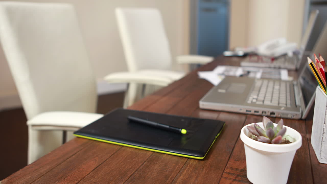 그래픽 디자이너 데스크의 개요