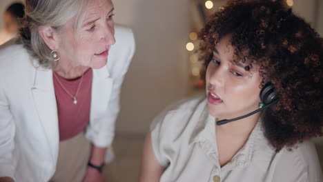 leren, computer of manager in een callcenter