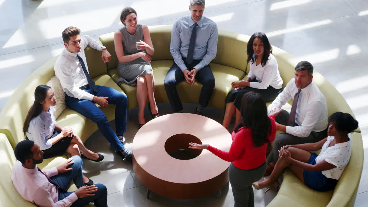 회의에 참석하는 사업가, 높은 시야, 가까운 시야