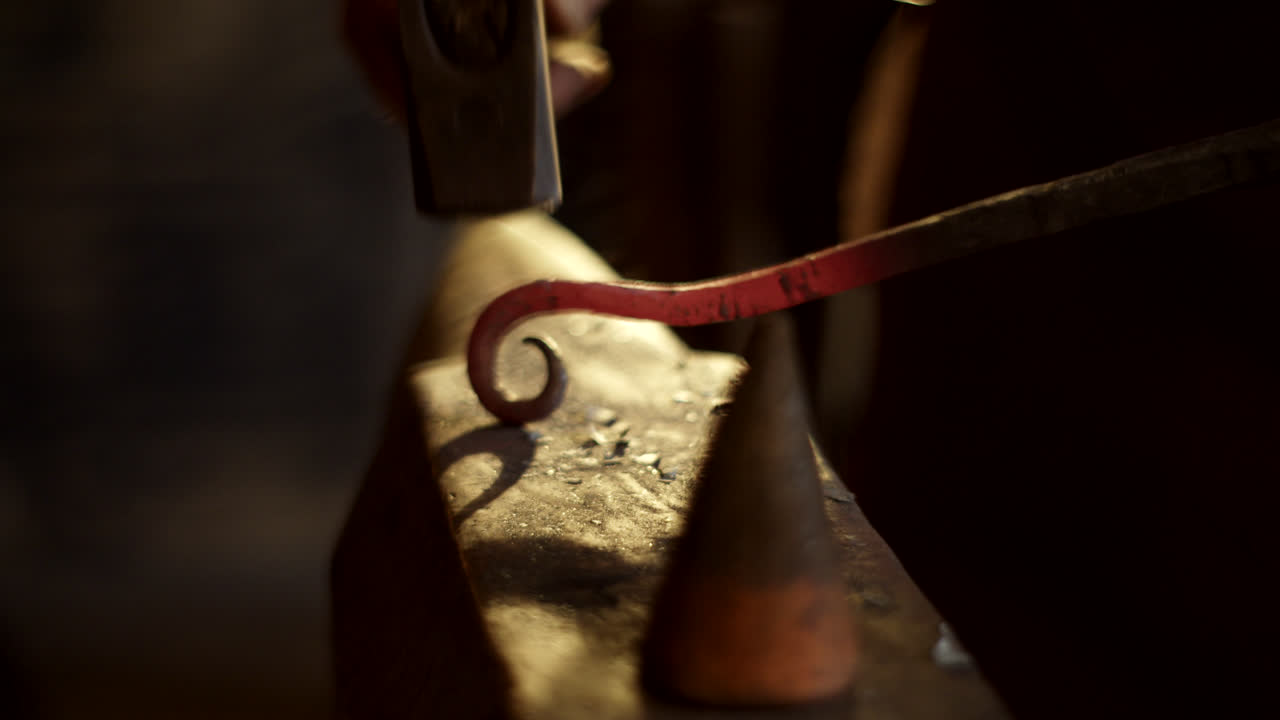 herrero en el trabajo