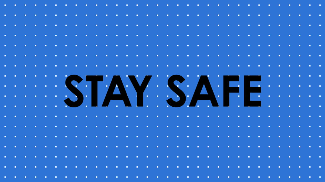 파란 바탕에 검은색으로 쓰여진 "pandemic, stay home, stay safe"라는 단어의 애니메이션입니다.
