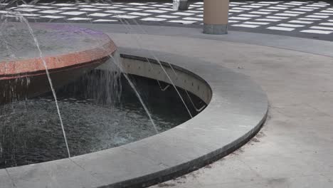 round water fountain