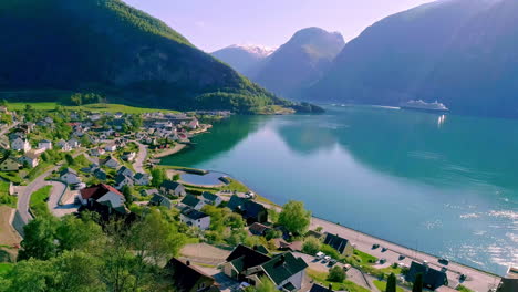 Filmclip-Von-Touristenort,-Urlaub,-Kreuzfahrtschiff