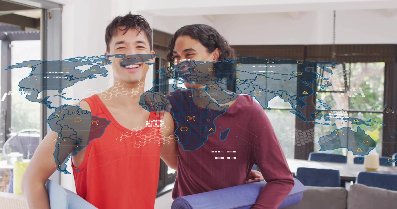 Casal rindo segurando tapetes de yoga em casa, ativando mapa-múndi e sobreposição de dados para tecnologia fitness