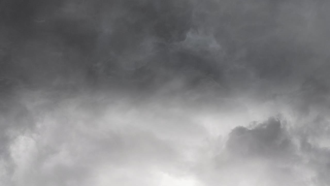 구름 4k 내 폭풍의 번개