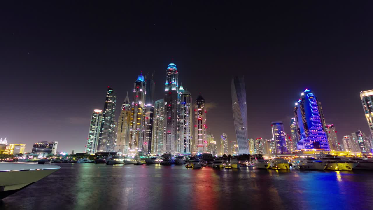 night illumination dubai marina palm panorama 4k time lapse united arab emirates
