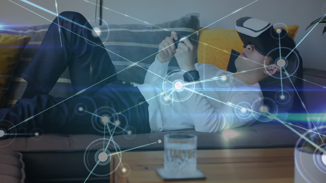 가상 현실 헤드 ⁇ 을 착용하면서 전화기에 타이핑하는 남자