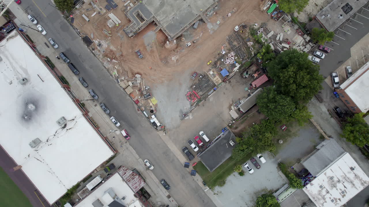 toma aérea del sitio de construcción, ciudad, urbano. base
