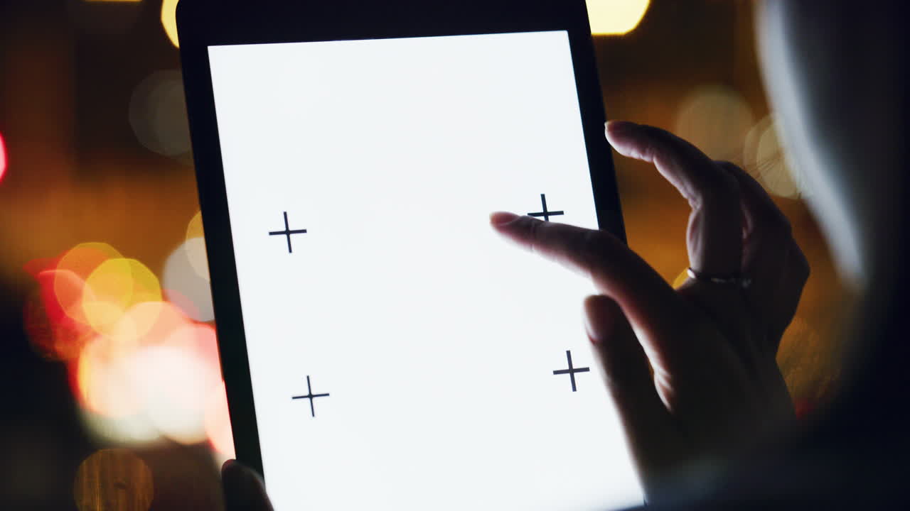 디지털을 사용하는 알아보기 힘든 사업가