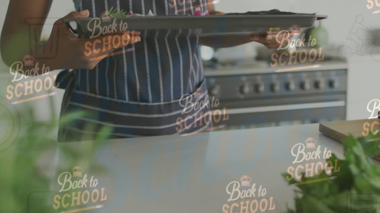 animación del texto de regreso a la escuela sobre una mujer afroamericana cocinando la cena.