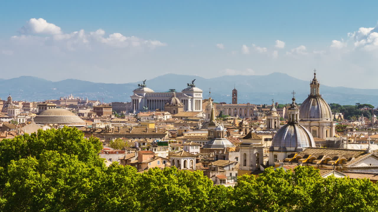 파노라마 뷰에서 로마 스카이라인의 시간 경과