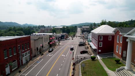 Extracción-Aérea-Líbano-Virginia,-Pequeña-Ciudad-De-América-En-La-Zona-Rural-De-Virginia