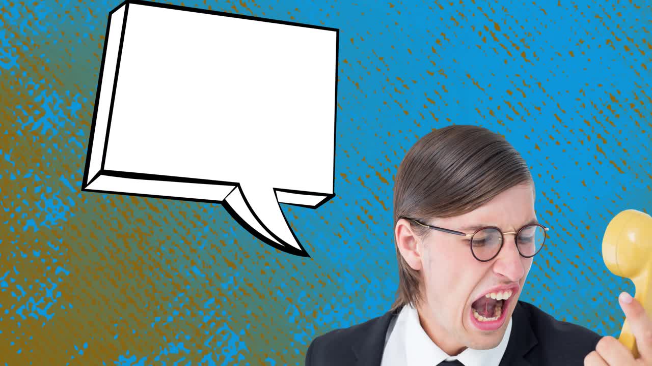 복사 공간과 함께 음성 거품의 애니메이션과 파란색에 빈티지 전화를 들고 소리치는 여성