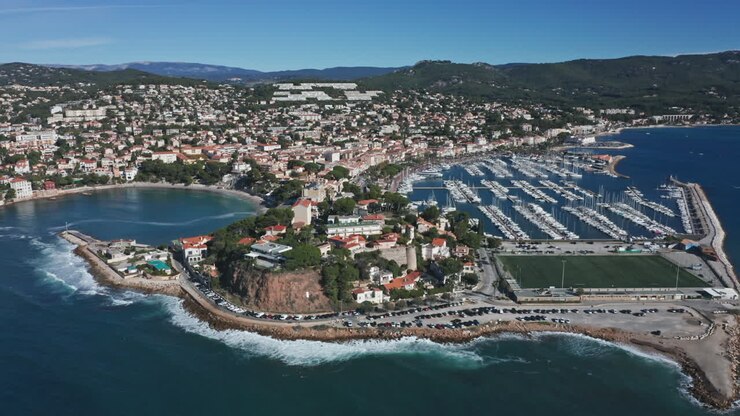 Riprese aeree con drone a Bandol, Francia.