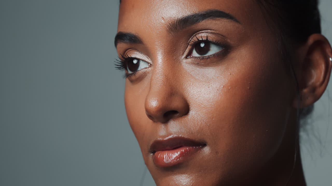 Close-up portrait of a beautiful woman