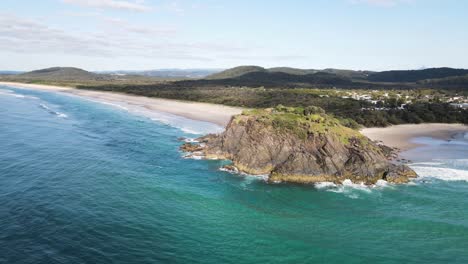 Vistas-Panorámicas-Del-Popular-Lugar-De-Vacaciones-Cabarita-Point-Y-Las-Ciudades-Costeras-Circundantes-De-Nueva-Gales-Del-Sur,-Australia