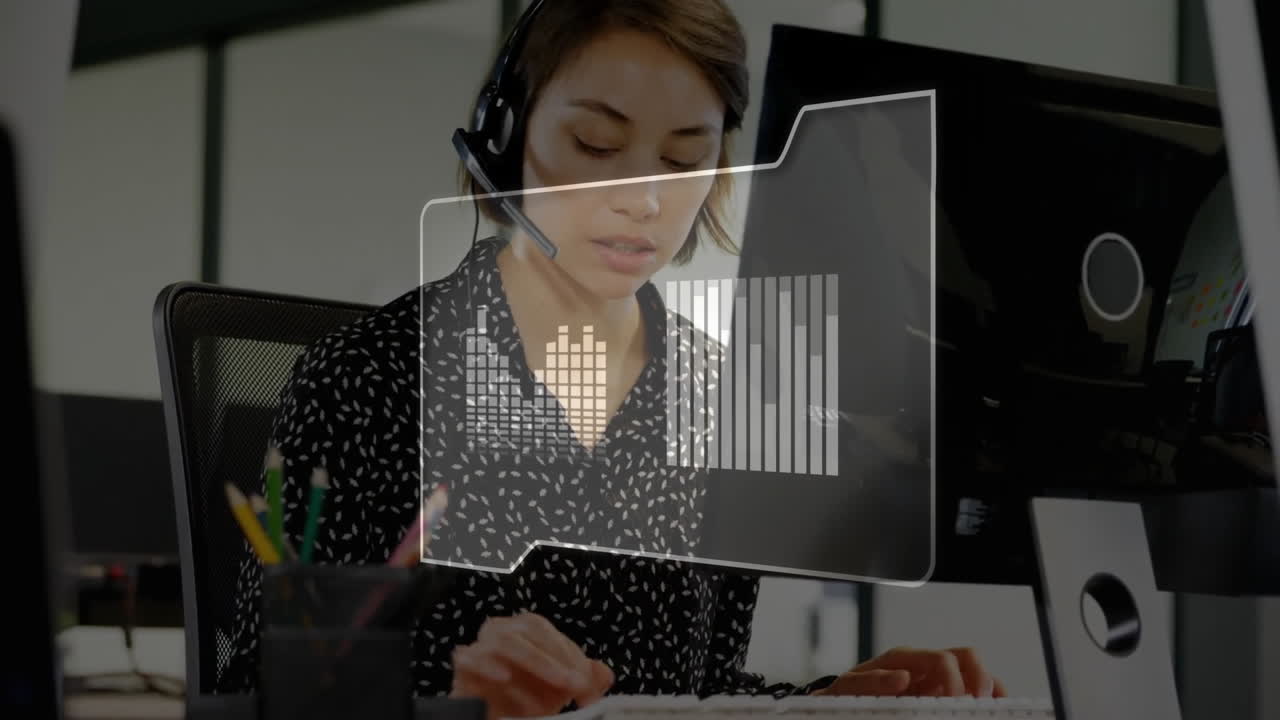 animación del procesamiento de datos sobre una mujer de negocios biracial usando auriculares de teléfono